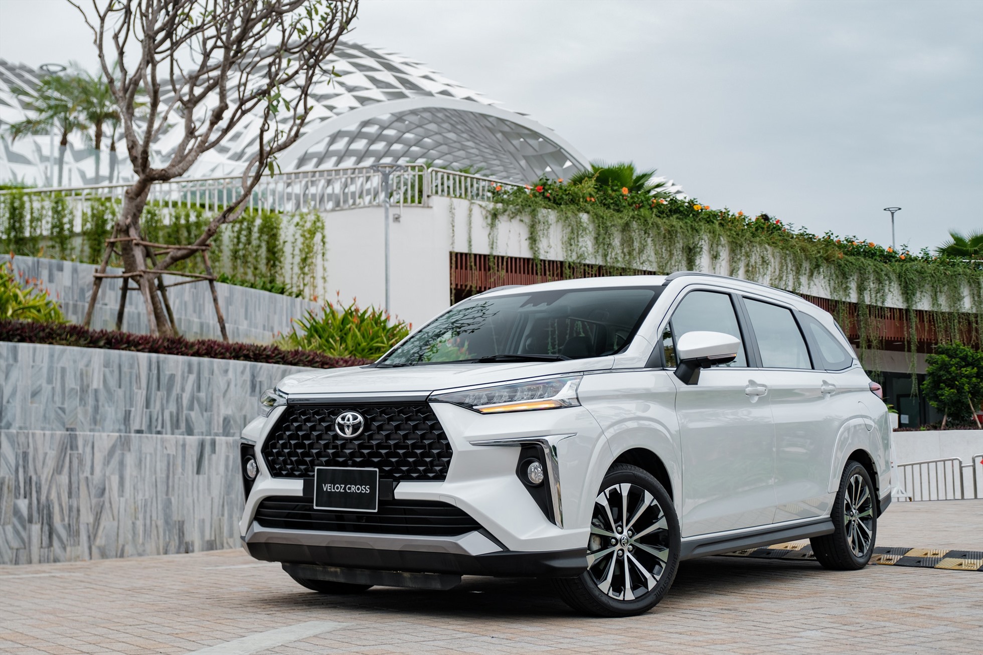 Tiện Ích Ngay Tại Đầu Ngón Tay - Đặt Xe Taxi 4 Chỗ Nhanh Gọn
