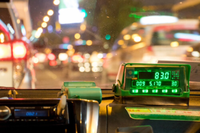 Dịch Vụ Taxi 7 Chỗ - Đưa Đón Chuyên Nghiệp, An Toàn Tuyệt Đối